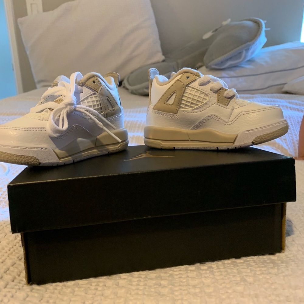 Baby Jordan’s 4 retro GT size 5c brand new